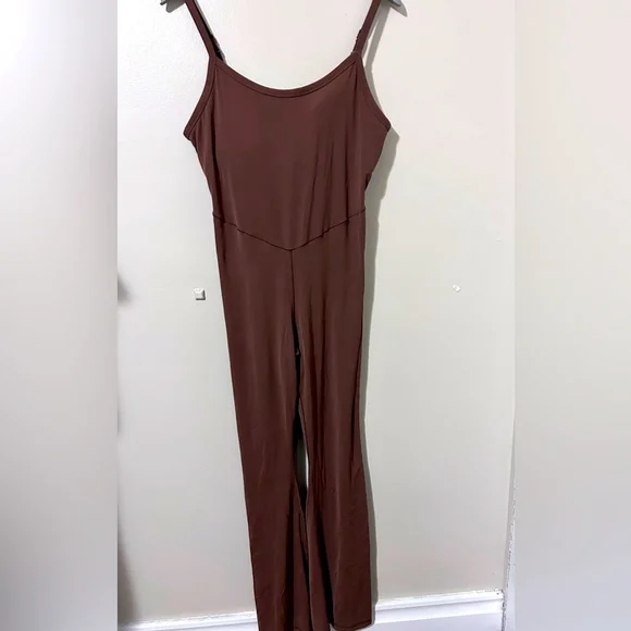 OFFLINE By Aerie Real Me XTRA Flare Jumpsuit XL Dark Taupe Brown - Picture 2 of 5